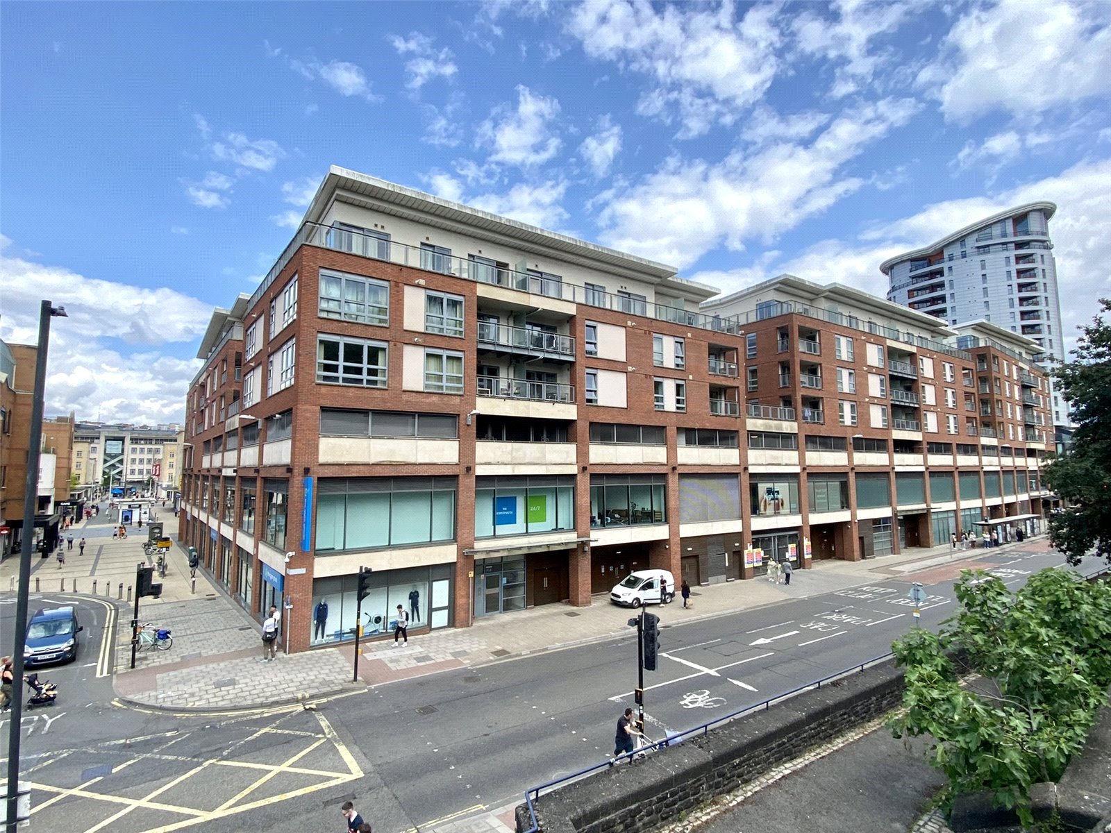 Cabot Circus, Horizon Apartments, BS1 3DJ